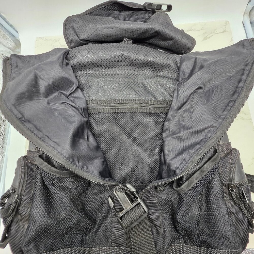 North Carolina Army National Guard Black Tactical Backpack Daypack Laptop Bag US - Picture 9 of 15
